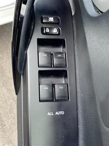 2016 Toyota Corolla Auris  - Thumbnail