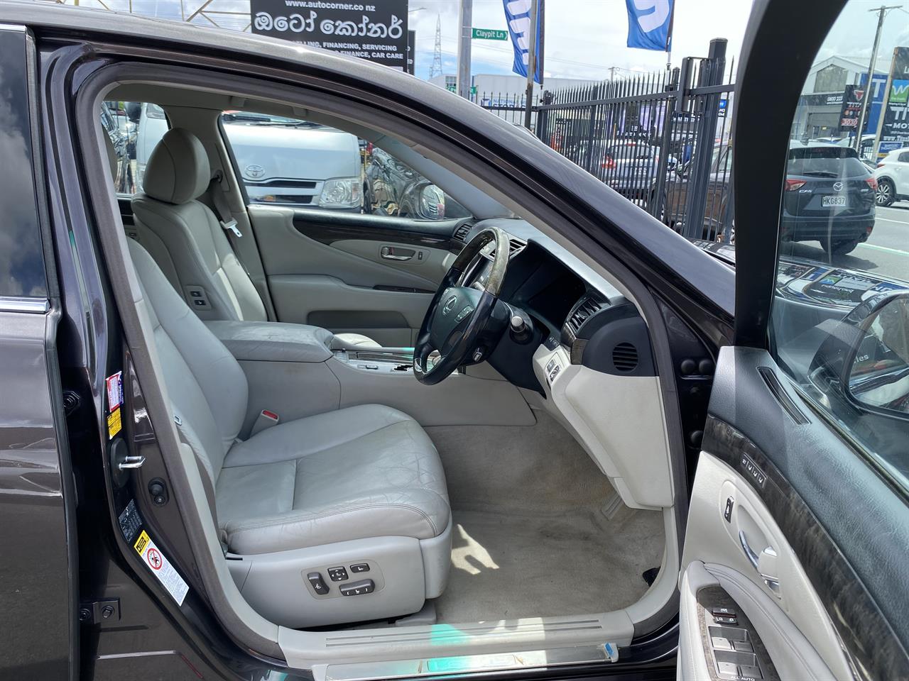 2008 Lexus LS460