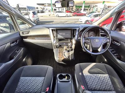 2015 Toyota ALPHARD - Thumbnail