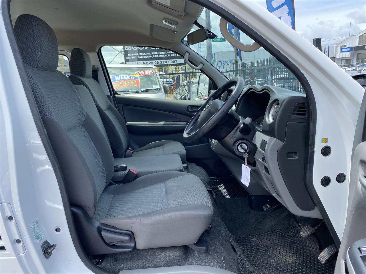 2021 Nissan NV350