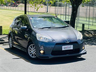 2013 Toyota Aqua - Thumbnail