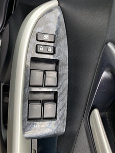 2013 Toyota PRIUS - Thumbnail