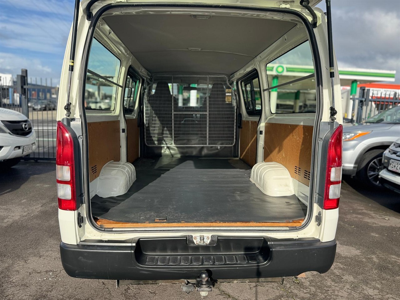 2015 Toyota Hiace