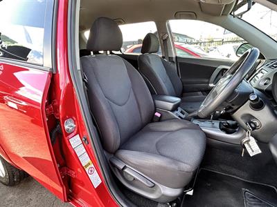 2007 Toyota RAV4 - Thumbnail