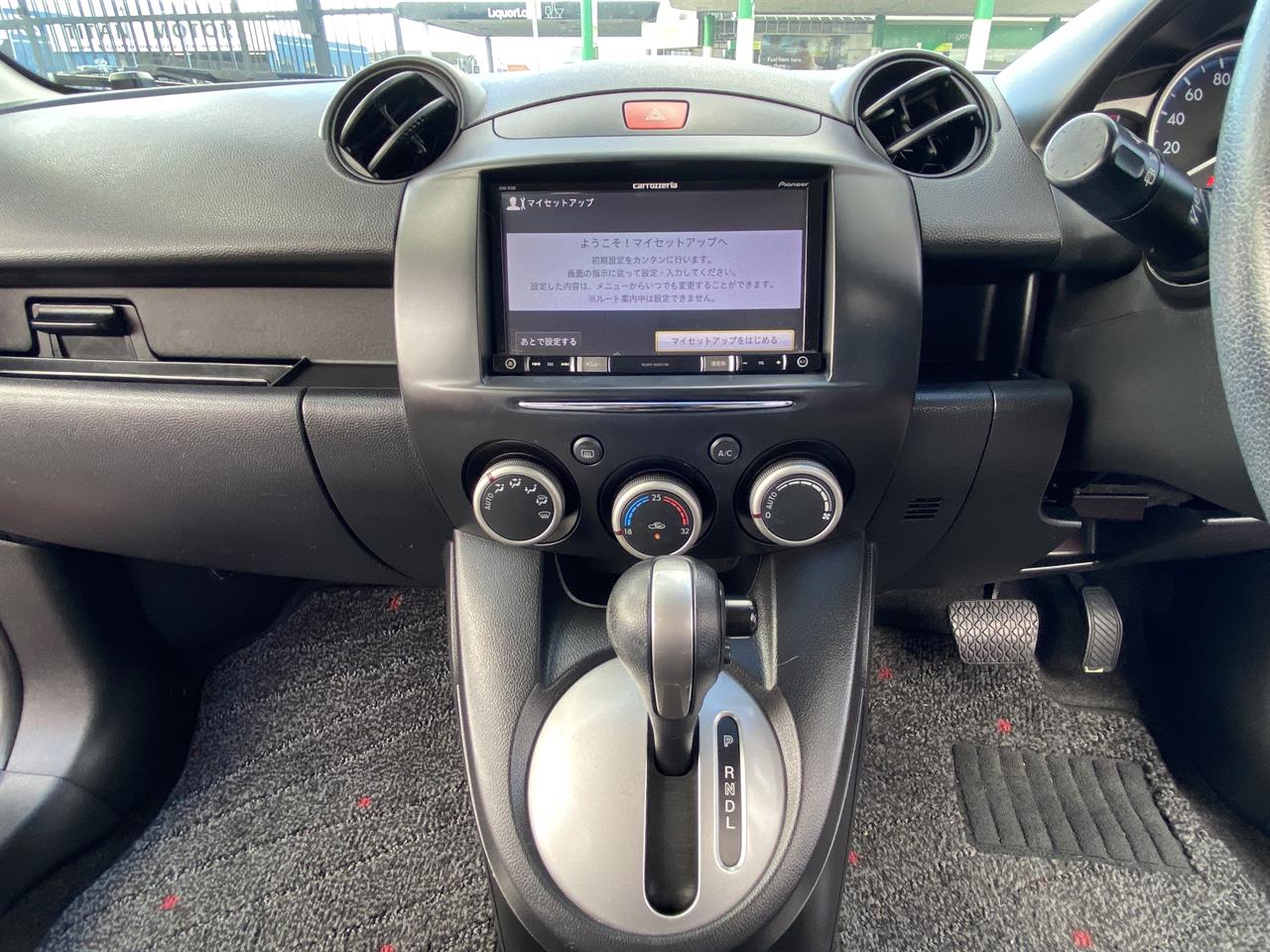 2013 Mazda Demio