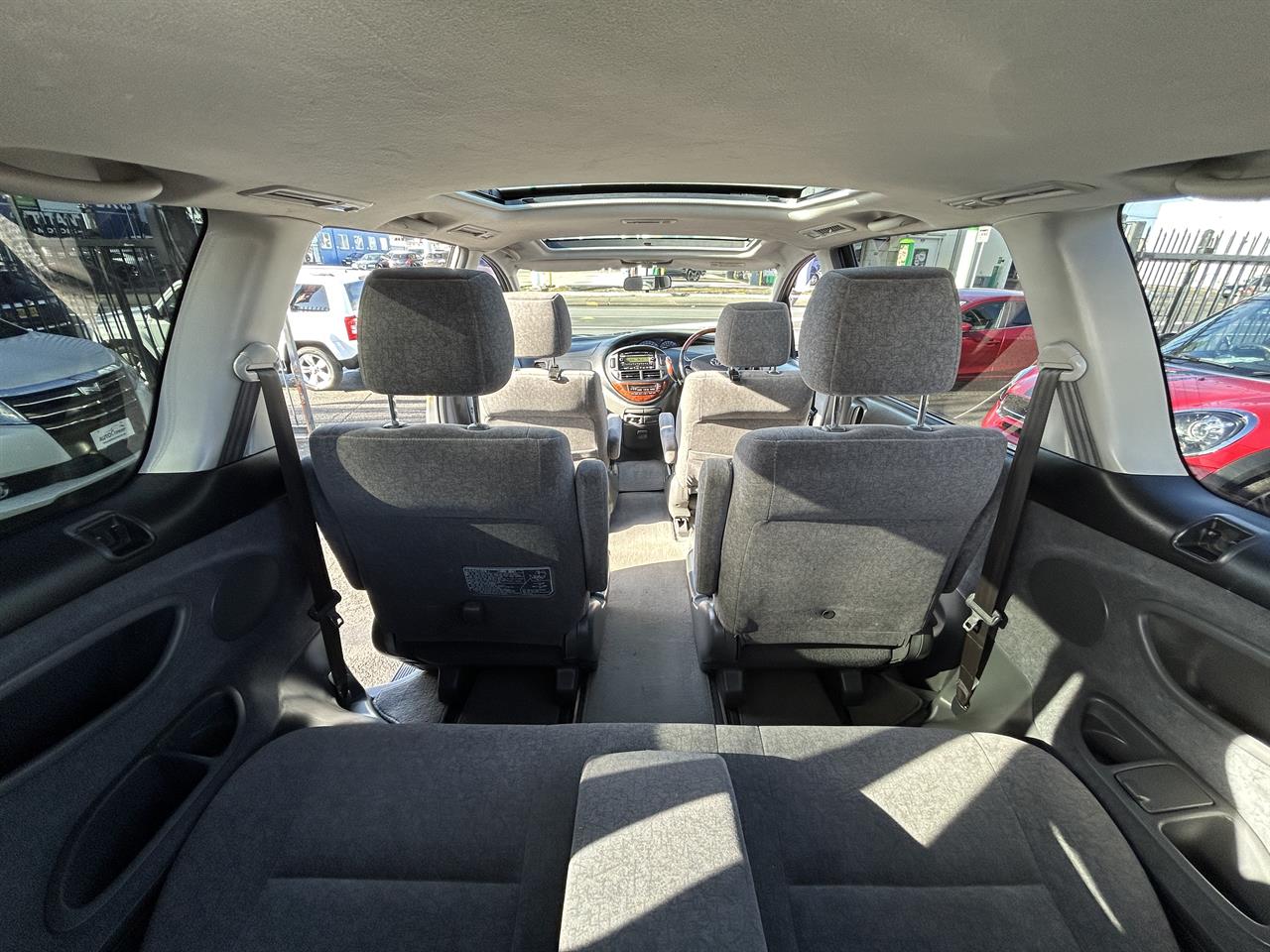 2004 Toyota Previa