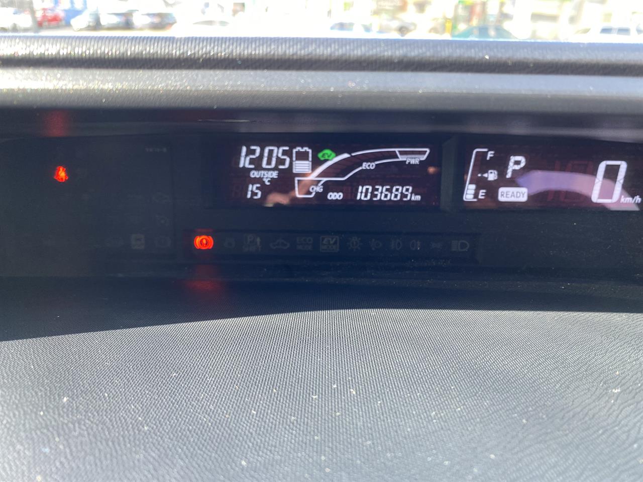 2015 Toyota Aqua