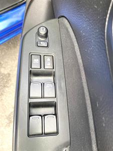 2010 Suzuki Swift - Thumbnail