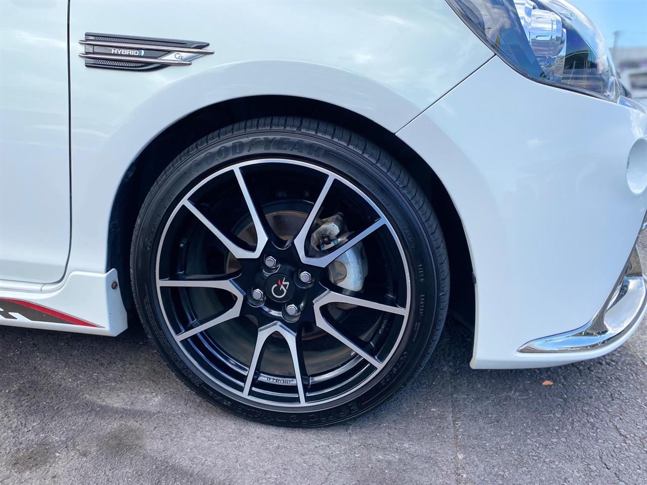 2015 Toyota Aqua