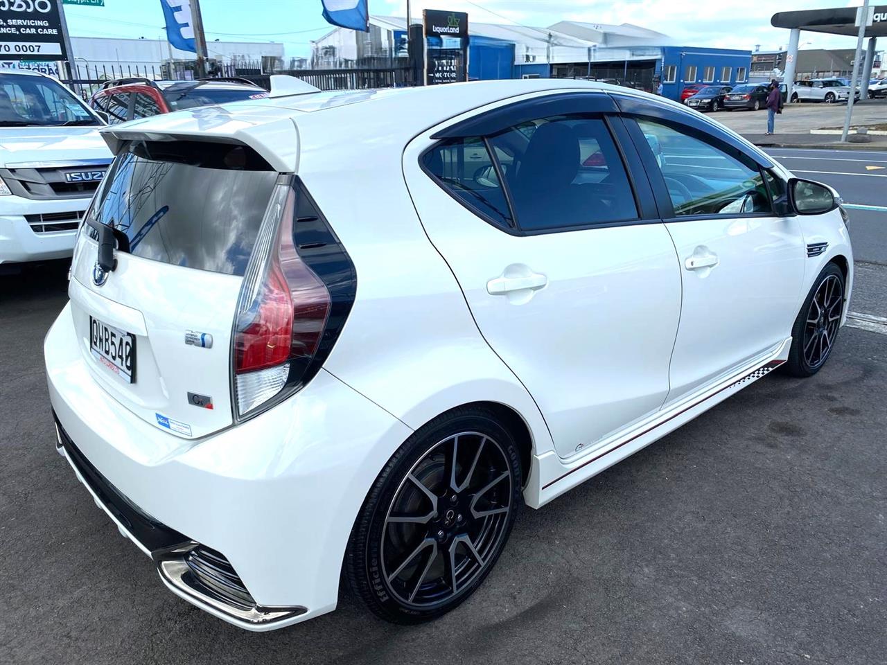 2015 Toyota Aqua
