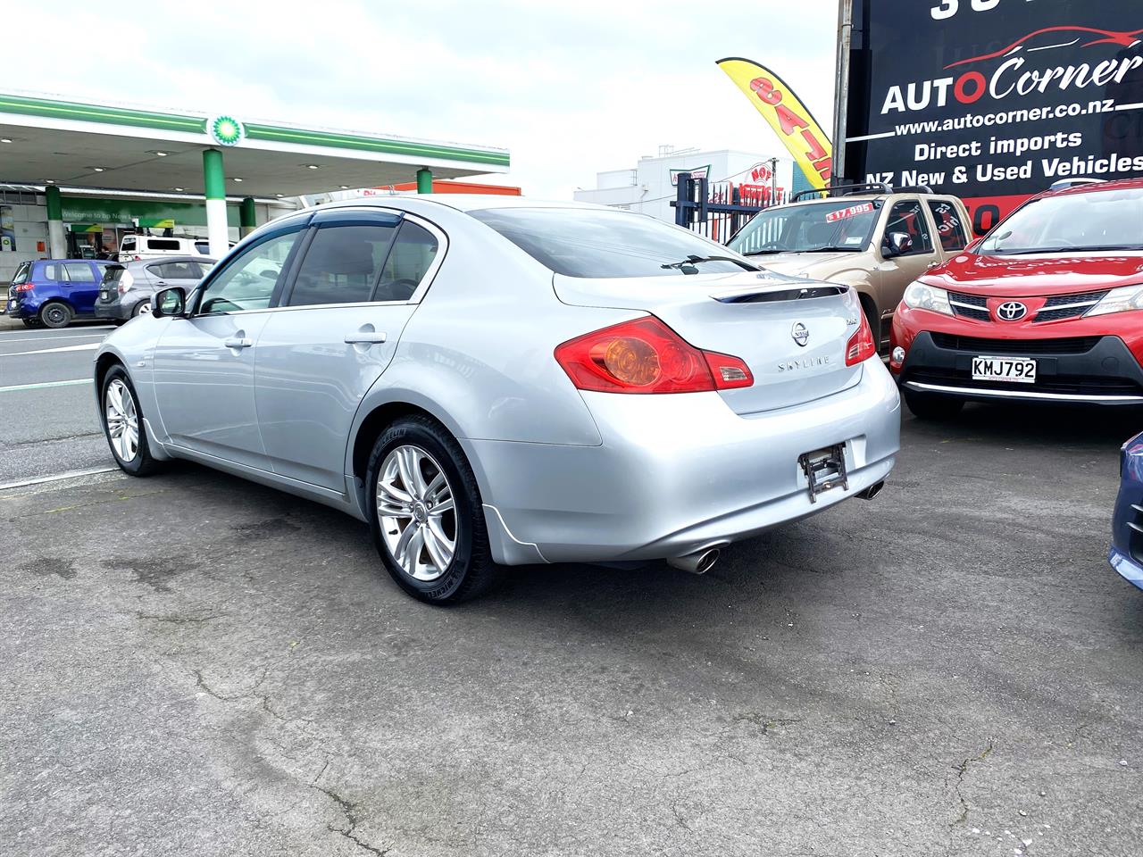 2012 Nissan SKYLINE