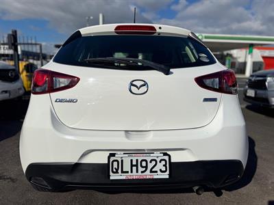 2015 Mazda Demio - Thumbnail