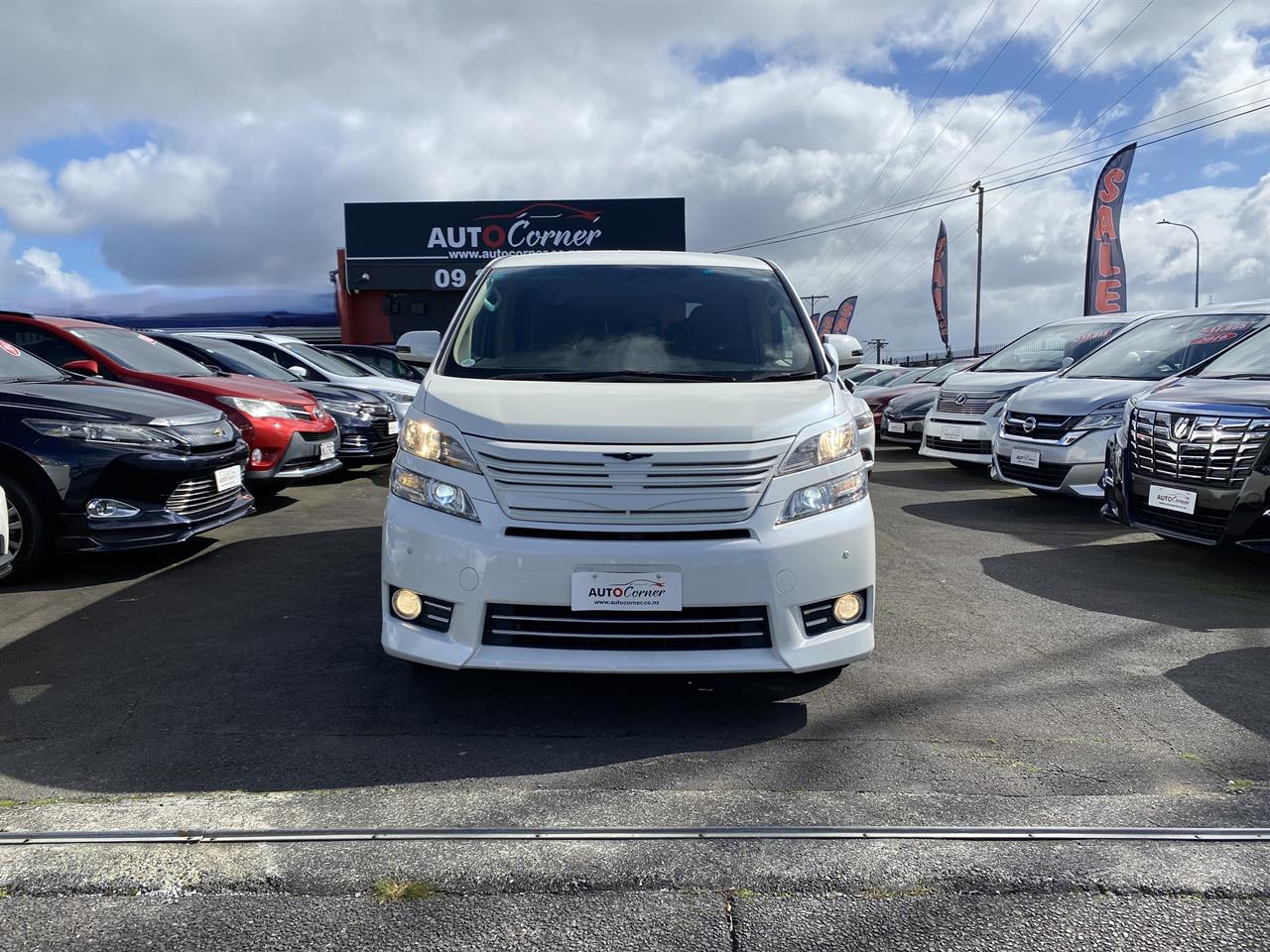 2013 Toyota VELLFIRE