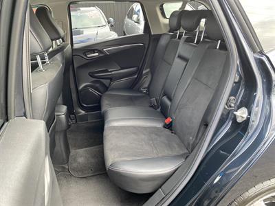 2015 Honda Shuttle - Thumbnail