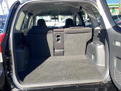 2010 Toyota VANGUARD - Thumbnail